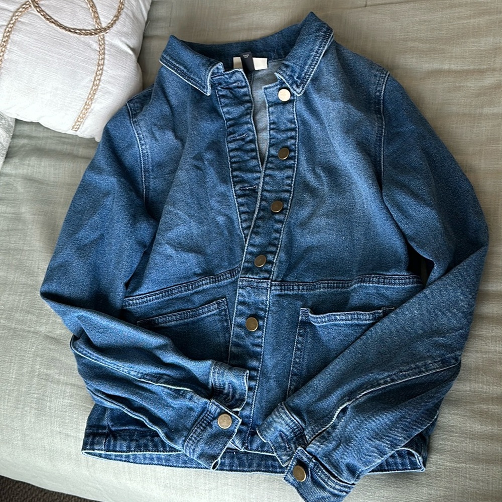 The cutest Jean jacket